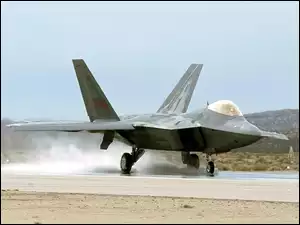 Lockheed F-22 Raptor, Lądujący, Odrzutowiec