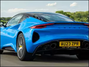 Lotus Emira, Niebieski