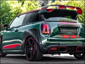 Tył, MINI John Cooper, Manhart GP3 F350