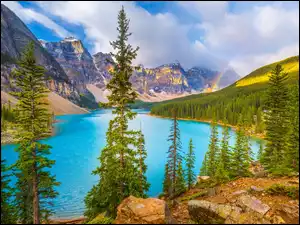Kanada, Tęcza, Chmury, Las, Jezioro, Park Narodowy Banff, Góry, Moraine Lake, Drzewa, Alberta