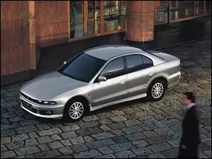 Mitsubishi Galant