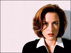 Gillian Anderson