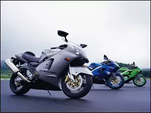 Kawasaki ZX-12R Ninja, 636