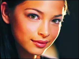 Kristin Kreuk, Namiętne Usta