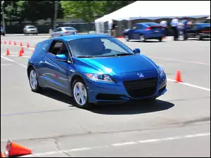 Pachołki, Honda CR-Z, Test