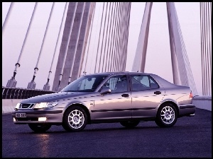 Most, Srebrny, Saab 9-5