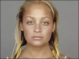 Nicole Richie, makijaż