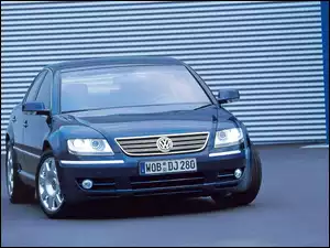 Niebieski Phaeton