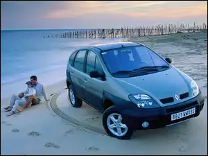 Renault RX4