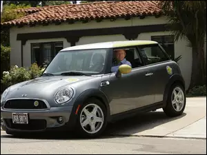 Mini One, Podjazd