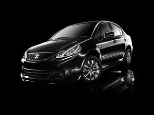 Sedan, Czarne, Suzuki SX4