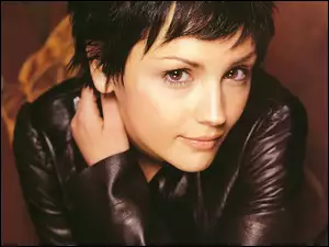 Rachale Leigh Cook