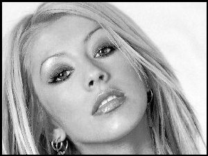 buzia, Christina Aguilera