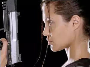 pistolet, Angelina Jolie, profil