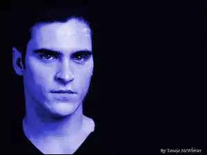 Joaquin Phoenix, niebieskie oczy