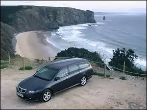 Honda Accord, Kombi