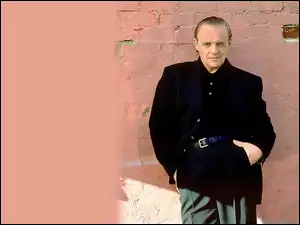 pasek, Anthony Hopkins, czarny