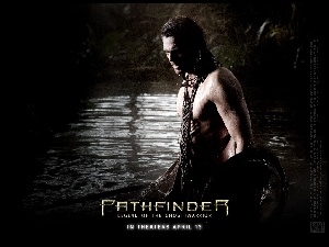 Pathfinder, woda, Karl Urban, noc