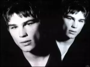 Josh Hartnett, grzywka