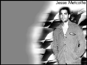 Jesse Metcalfe, ciemne włosy