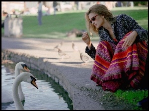 Penelope Cruz, Łabędzie