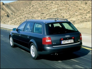 Ulica, Audi A6, Avant