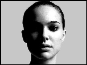 Natalie Portman, Buzia