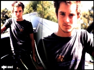 Elijah Wood, czarna koszulka