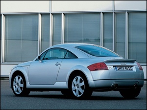 Srebrne, Audi TT