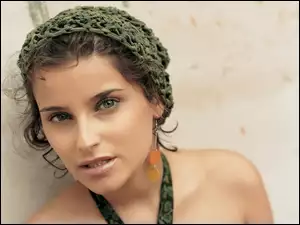 Twarz, Nelly Furtado