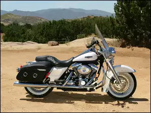 Boczne, Harley Davidson Road King, Sakwy