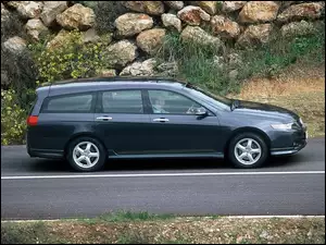 Honda Accord, Prawa strona