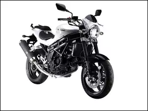Hyosung GT650 EFI, Naked
