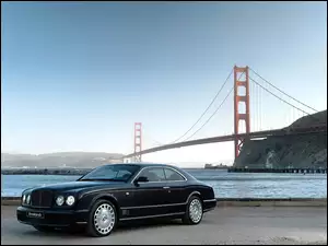 Czarny, Most, Bentley Brooklands, Wiszący