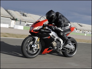 Kask, Aprilia RSV4, Karbonowy