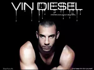 Vin Diesel, czarna koszulka