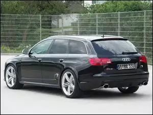 Nadkola, Audi RS6, Poszerzone