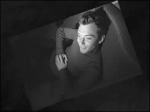 Jude Law, sweterek