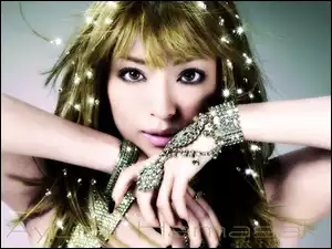 Ayumi Hamasaki, Biżuteria