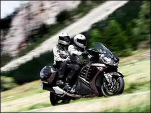 Kawasaki 1400 GTR, Trasa
