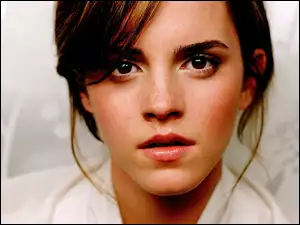 Emma Watson, Piegi