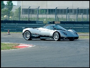 Pagani Zonda, Tor