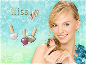 Paznokcie, Kiss, Lakiery