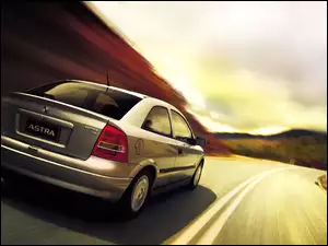 Opel, Astra II