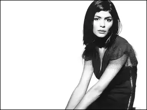 Audrey Tautou, czarny strój