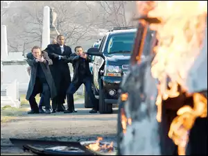 Samochód, Law Abiding Citizen, Płonący