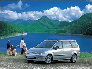 Mitsubishi Space Wagon