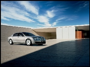 Luksusowy, Bentley Continental Flying Spur