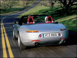 BMW Z8, Tył