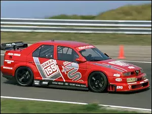 Alfa Romeo 155, Wyścig